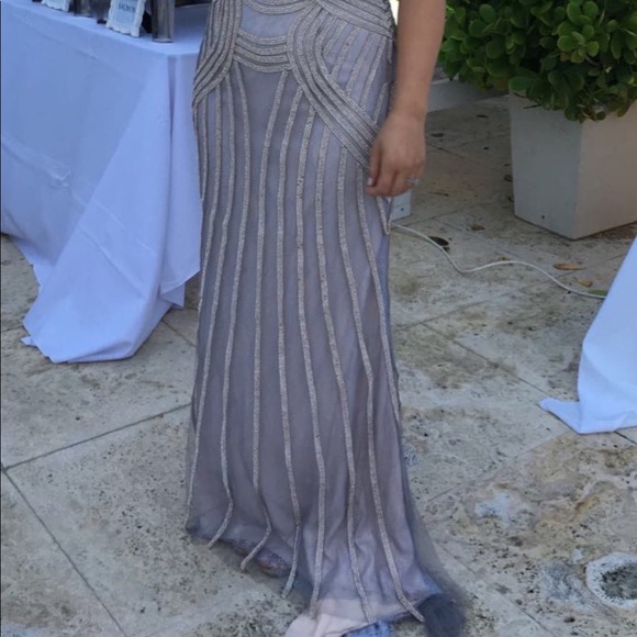 Dress - Picture 2 of 6